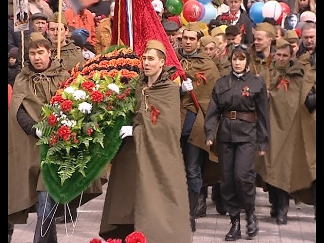 9 мая вышли на улицы города, чтобы вместе со всей страной встретить праздник Великой Победы