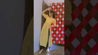 Bole chudiyan #shorts #trending #viral #dance #song #video #love #youtuber @MonikaYadav-i2v Bole chudiyan #shorts #trending #viral #dance #song #video #love #youtuber @MonikaYadav-i2v