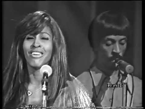 Ike & Tina Turner Live in Italy '71: Duo Ignites the Stage