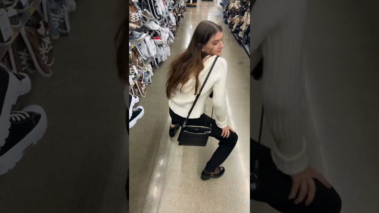 Girl With Crazy Gyatt In Walmart YouTube Girl With Crazy Gyatt In Walmart YouTube