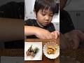 【初挑戦】ホヤ貝と鯨ベーコンと芽ねぎのお寿司（おかん）#shorts #にこりお #japanesefood