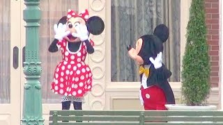 Characters Greeting Before The Park Will Open Nov.3.2013 Tokyo Disneyland