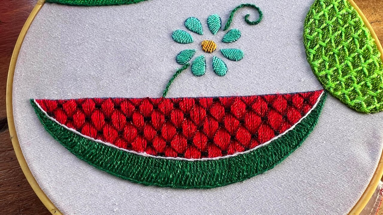 COMO BORDAR UNA SANDÍA 🍉 Puntada fácil para una rebanada de sandía 🍉