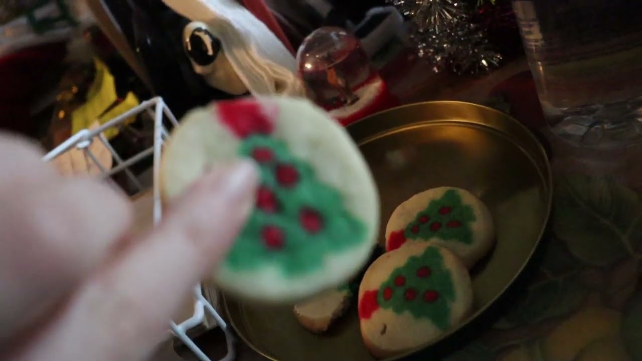 Christmas cookie food vlog