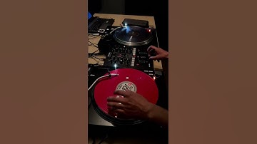 Smooth grooves: Casual Scratch Combo