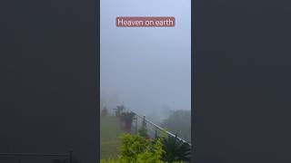 Aise Jagah Jaha Badal Dharti Ek Ho Jate Hai Heaven On Earth