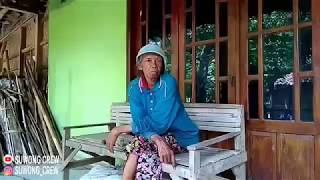 Nenek marah-marah \