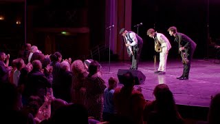 The Cameron Family performs onboard Royal Caribbean&#39;s Adventure of the Seas