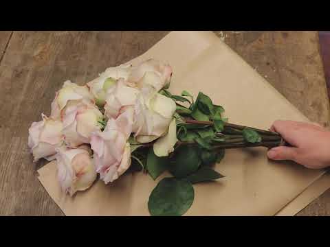 How to gift wrap a flat pack bouquet