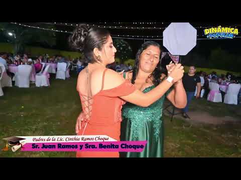 Evento de Graduacion de la Lic. Cinthia Ramos Choque.
