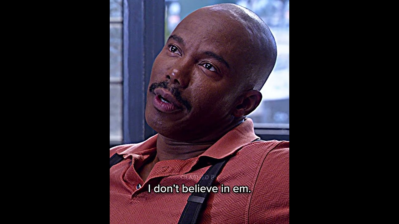 Doakes Gets Suspicious Of Dexter S7 E12 Shorts