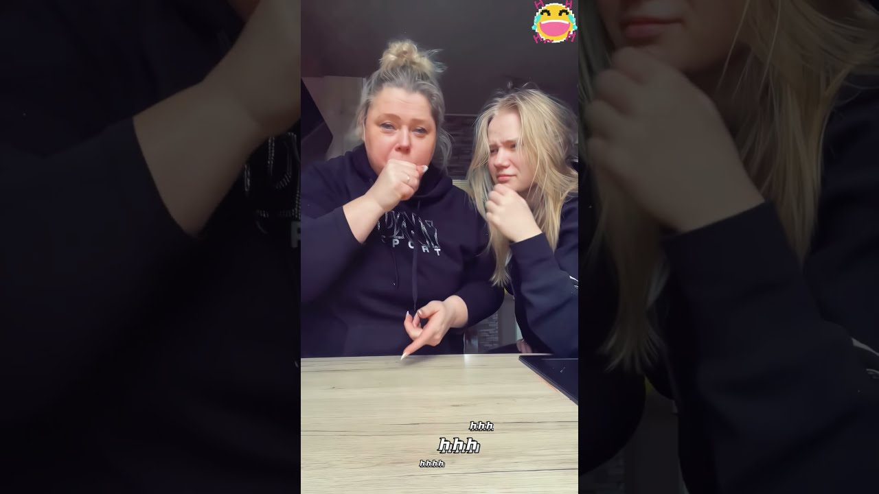 Daughter And Mom Funny Funnyvideo Tiktok Fyp Foryou Scarecam Prsnk