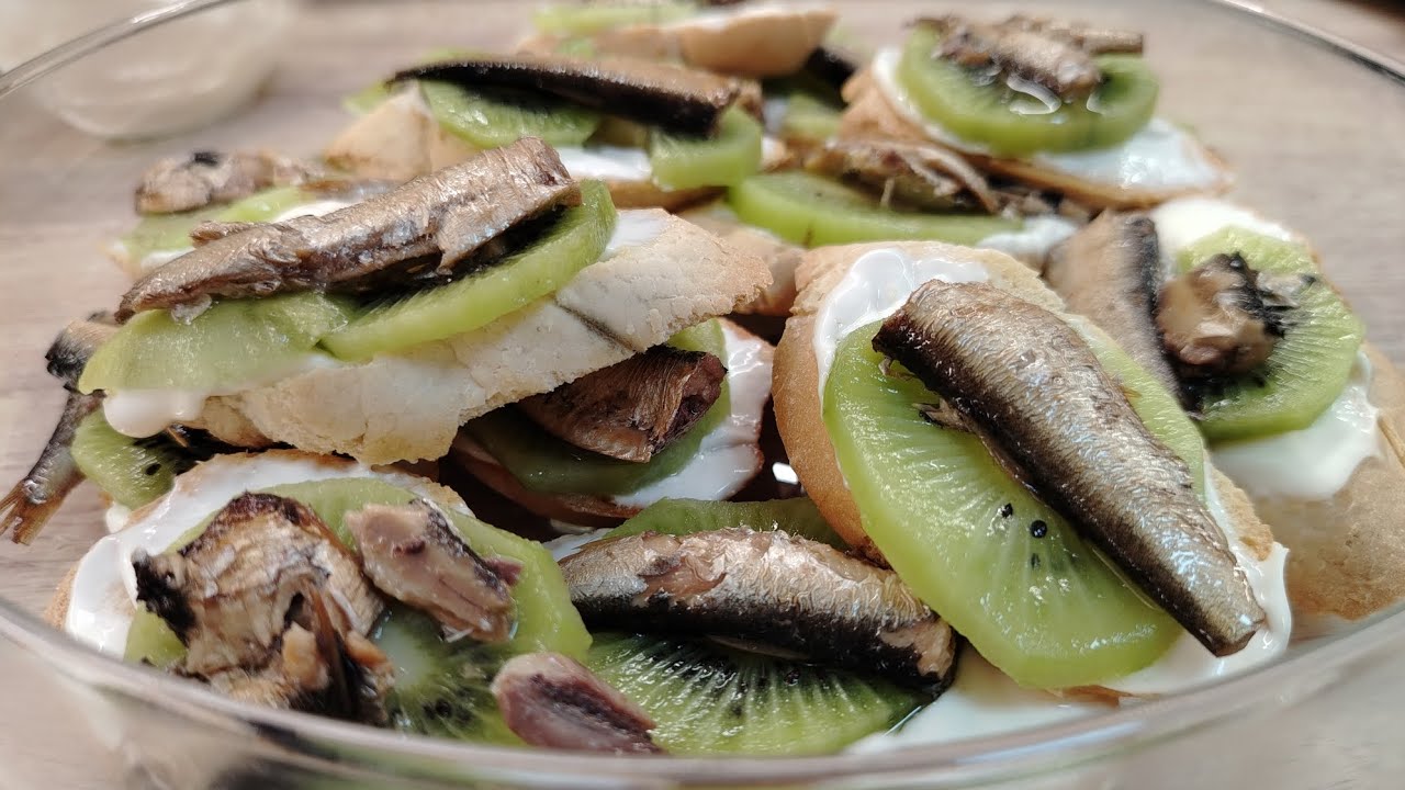 Ну а таким необычным вкусом бутербродов, вы точно удивите всех гостей.