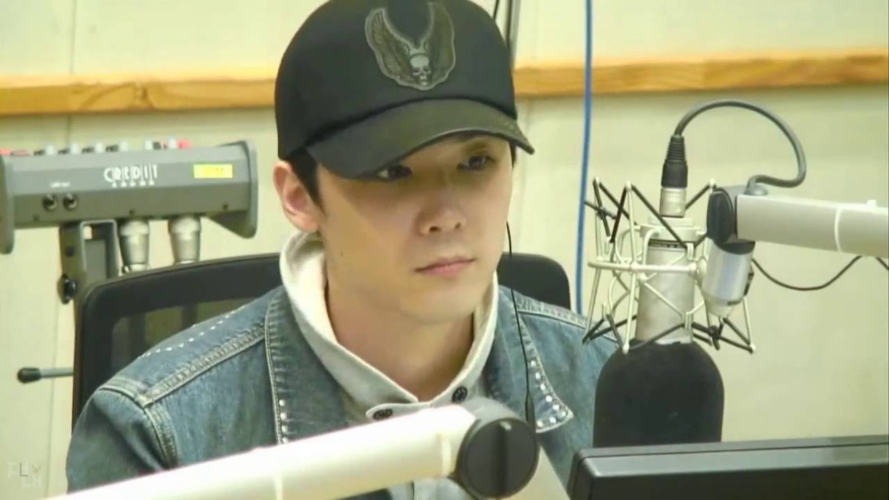 [720p]161019 DJ LeeHongGi - Kiss The Radio (Full)
