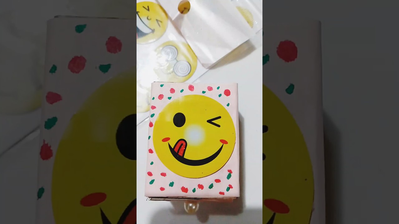 🎨 Matchbox desk organiser!