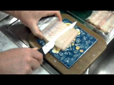 sfilettare pesce bandiera (o spatola, sciabola, lama, espada etc…)
