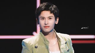Download Lagu 【Zhang Zhehan 张哲瀚】《Cha Cha 爱的恰恰》(FansCam) Compilation 充滿惊喜而难忘的现场 太有魅力了A Surprising Live (cr: logo) MP3 Download Lagu 【Zhang Zhehan 张哲瀚】《Cha Cha 爱的恰恰》(FansCam) Compilation 充滿惊喜而难忘的现场 太有魅力了A Surprising Live (cr: logo) MP3