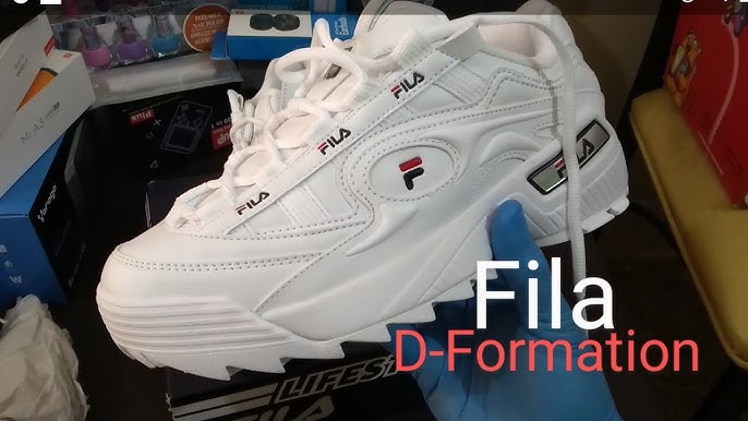 How to wear Fila D-Formation 