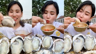 ASMR EATING RAW SEAFOOD OYSTER…