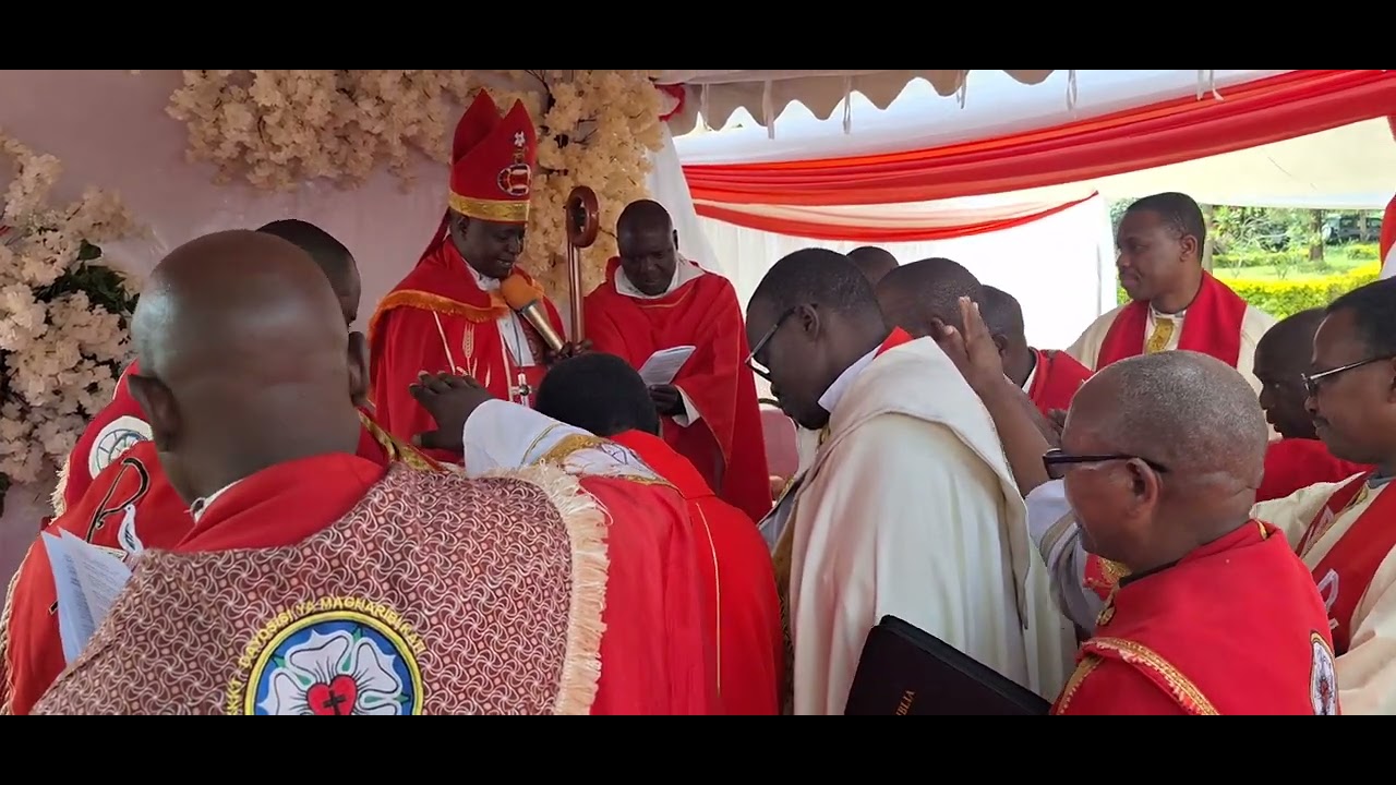 Msaidizi wa Askofu KKKT.Dayosisi ya Mwanga Aingizwa Kazini.