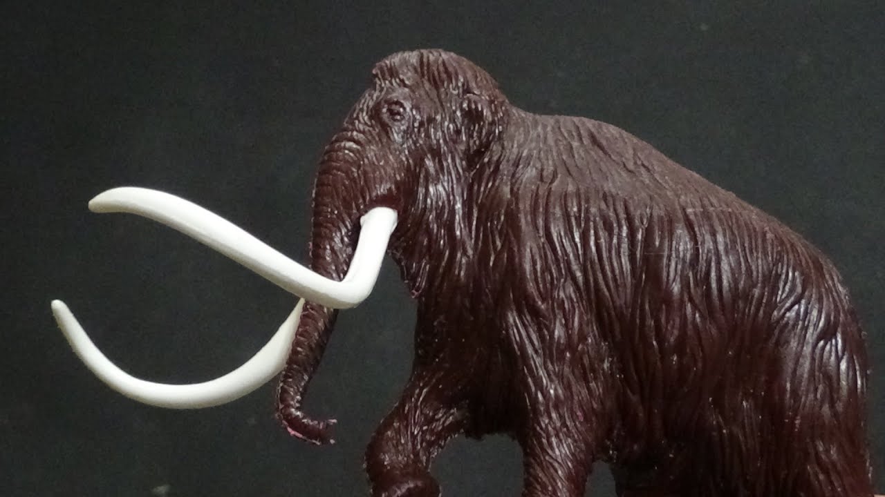 Woolly Mammoth Invicta 1975 British Museum of Natural History Toy Dinosaur Rare Action Figure Review