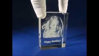 2D or 3D photo engraved crystal demonstration