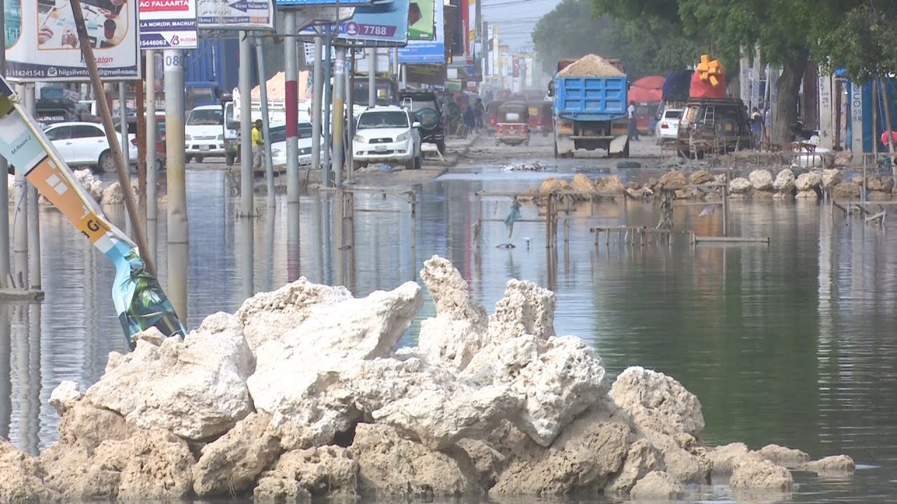 Dadka degan xaafadaha Black Sea iyo Baar -Ubax oo qarka u saaran in ay ka barakacaan guryahooda