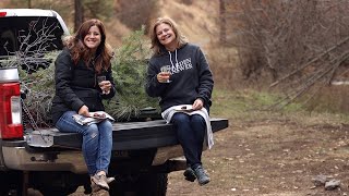 Foraging for Greens With My Mom! 🌲🥰// Garden Answer