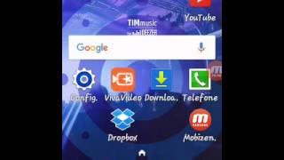 Homem Das Cavernas Construindo A Praia De Nudismo