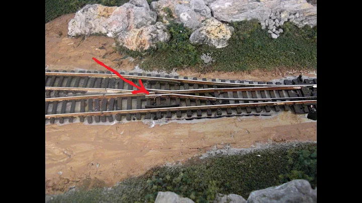 Wiring the Peco Electrofrog turnout my way