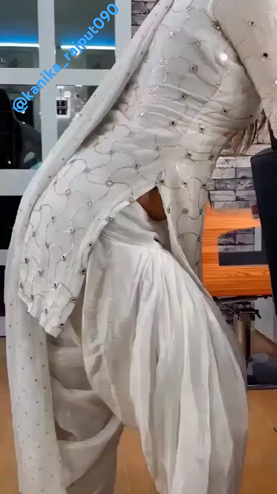Hot sexy girls dance videos | suit salwar dance videos ~ sadi dance ~ nikar dance|hot college girls.