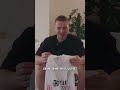 Nico Elvedi zeigt das wertvollste Trikot in seiner Sammlung 👕🔁