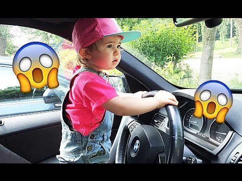 70 Vlog Baby Mila Conduit Une Voiture Baby Drives Car Youtube