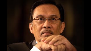 Malaysian opposition leader claims to have support to become PM