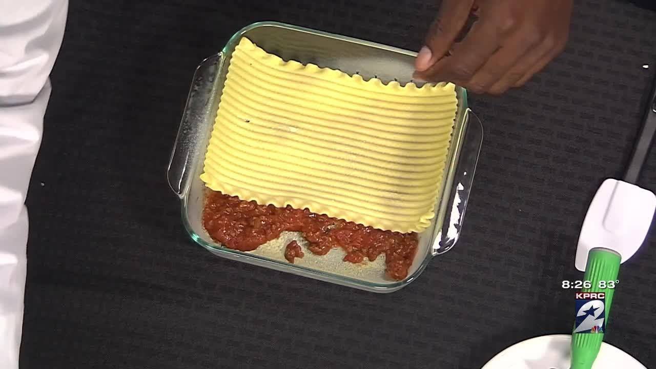 Olive Garden Lasagna Day Youtube