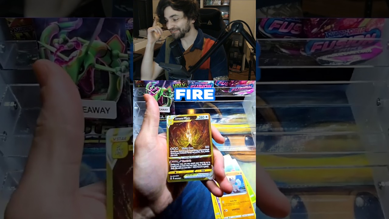 The set that keeps on giving. Which is your favorite gold card from Crown Zenith? #ripnship