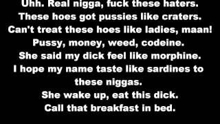 Lil Wayne - Bitches Love Me (Feat. Drake & Future) *Official Lyrics* Resimi