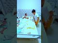 الطفل الذي ينو م الجميع بثوان 