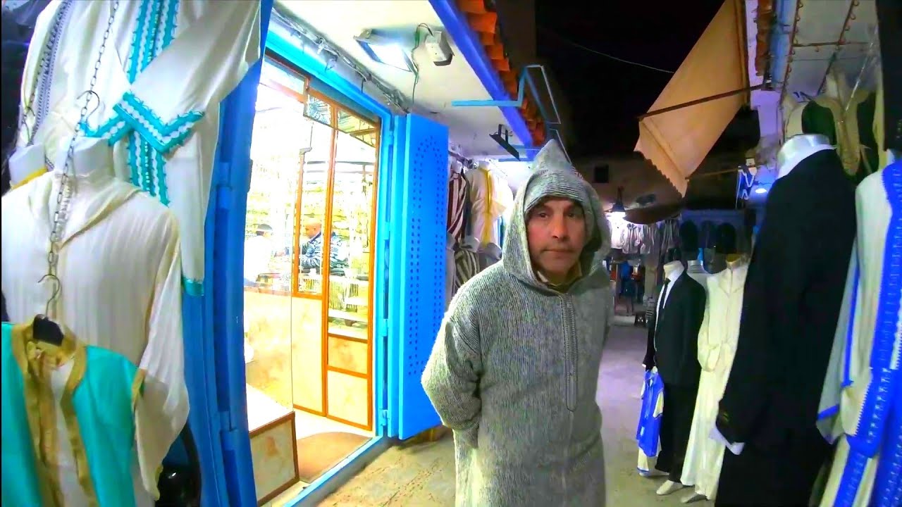 Watch Chefchaouen at night