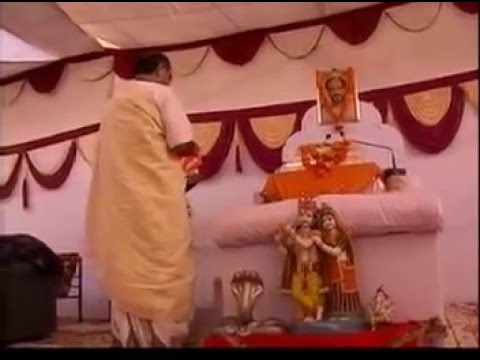 Pujya Ramesh Bhai Oza in Vasuki Mandir Part - 1