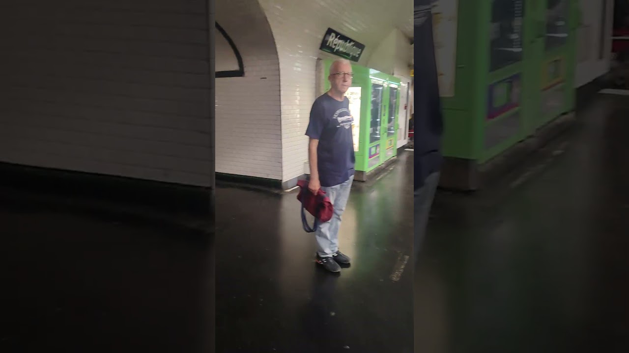 METRÔ EM PARIS AGORA