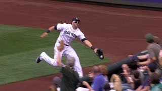 LAA@SEA: Morse reaches to make the snowcone catch