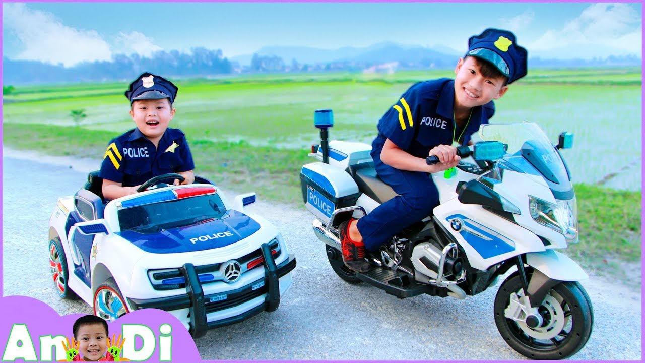 Andi Unboxing And Assembling Power Wheels Police Cars Motorcycles Toys For Kids Youtube Kids Police Car Police Cars Kids Police Andi Unboxing And Assembling Power Wheels Police Cars Motorcycles Toys For Kids Youtube Kids Police Car Police Cars Kids Police