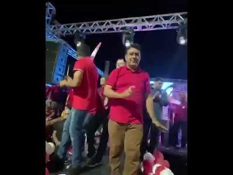 Secretário de saúde do Maranhão participa de evento politico sem máscara