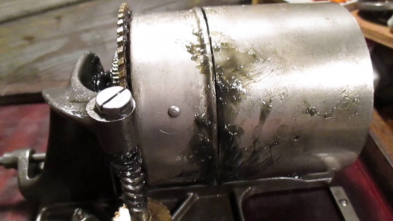 1908 VTLA three spring motor - YouTube