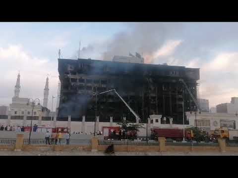 طائرة هليكوبتر تشارك باخماد حريق مديرية أمن الإسماعيلية