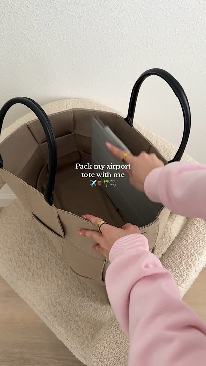 Airport travel tote essentials…are we liking the asmr???✈️🧳🌴
