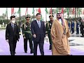 President Xi Jinping warmly welcomed by Saudi Arabia's crown prince