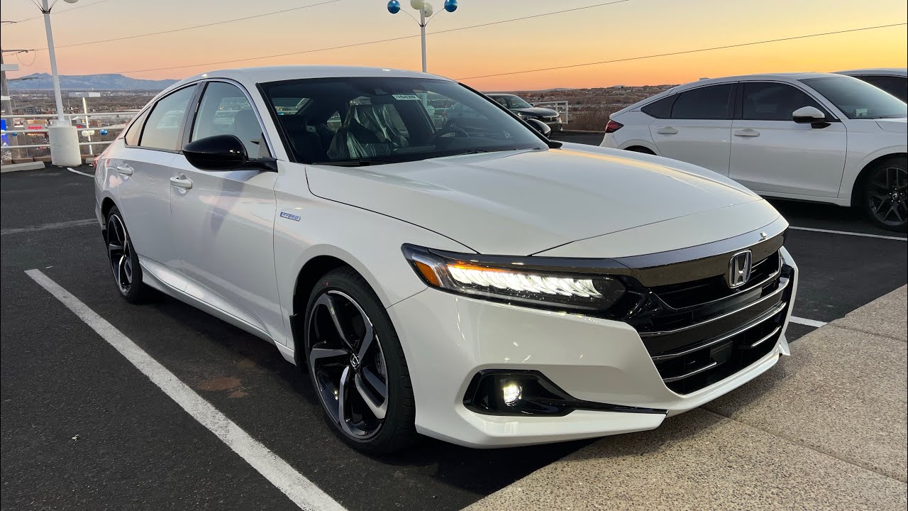 2022 Honda Accord Sport White