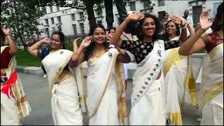 Saree walkathon in London | Great Indian Culture exhibit in London| Saree woman #india #women